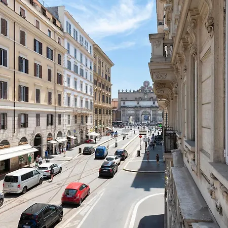 Flaminia Rooms&suites 4*